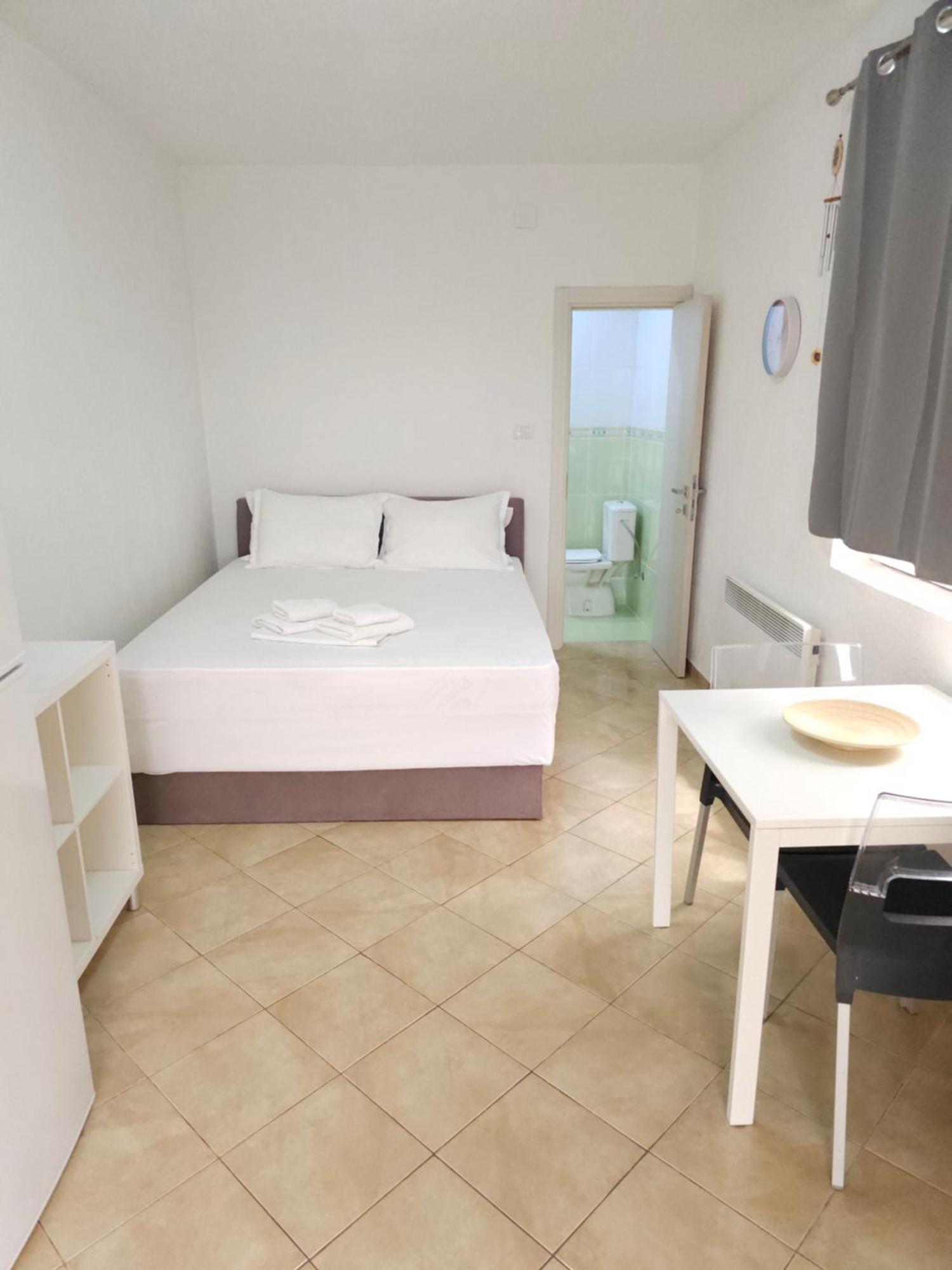 Talija Apartments Krimovica Budva Habitación foto